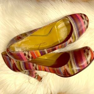 ”Vince Camuto “Imagine” pump